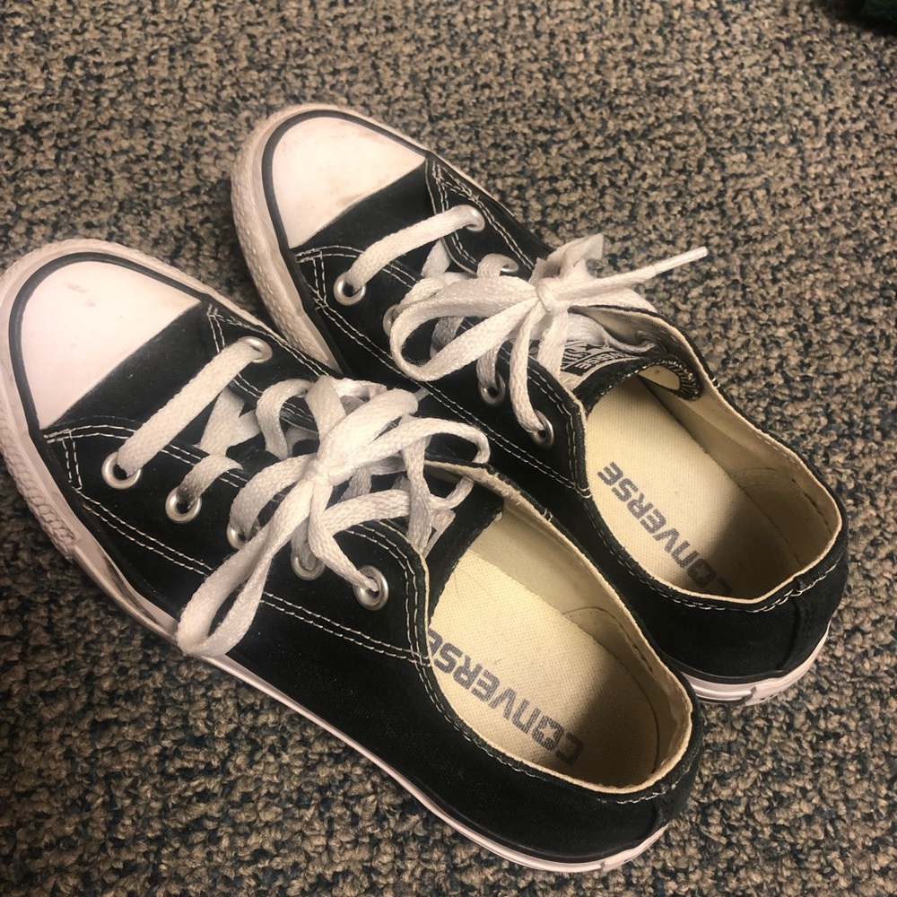 Black used converse